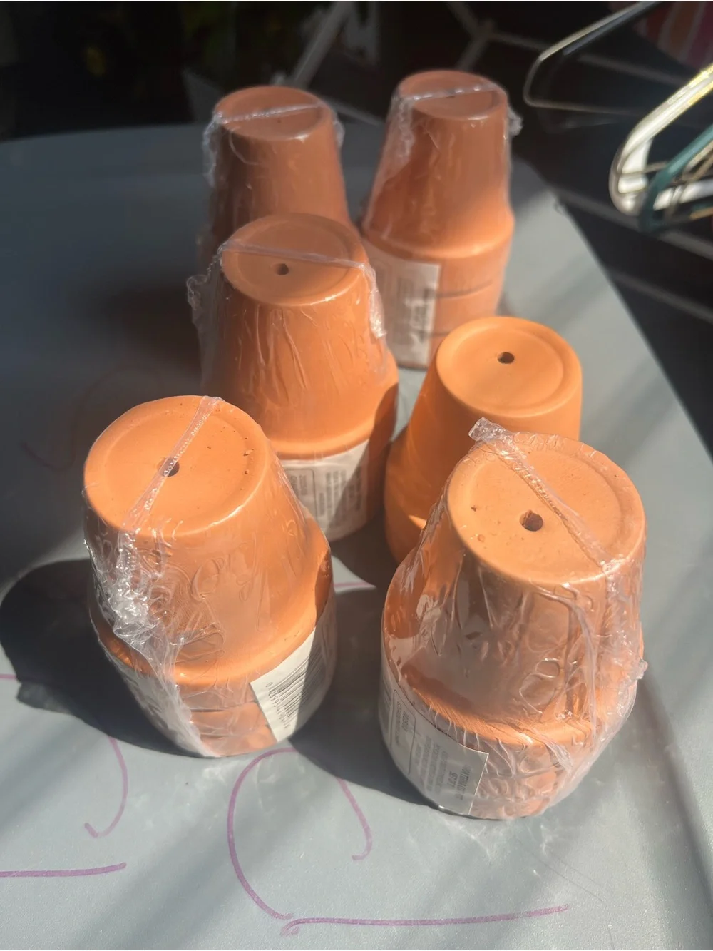 Qty 17 mini planter pots - brand new